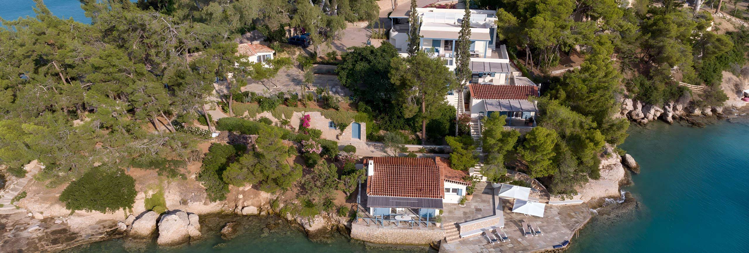 villa-santamaria-portohelil-houses-above